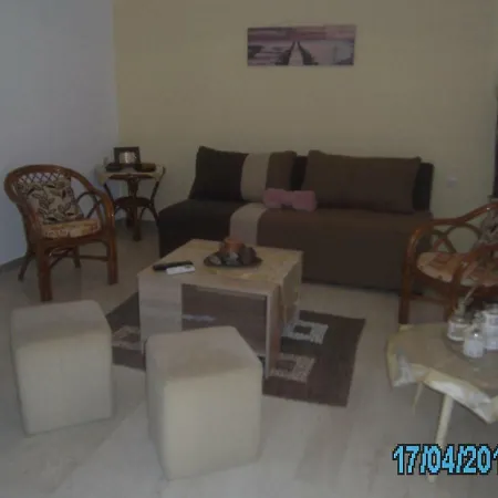 Eva House Apartamento Petrití